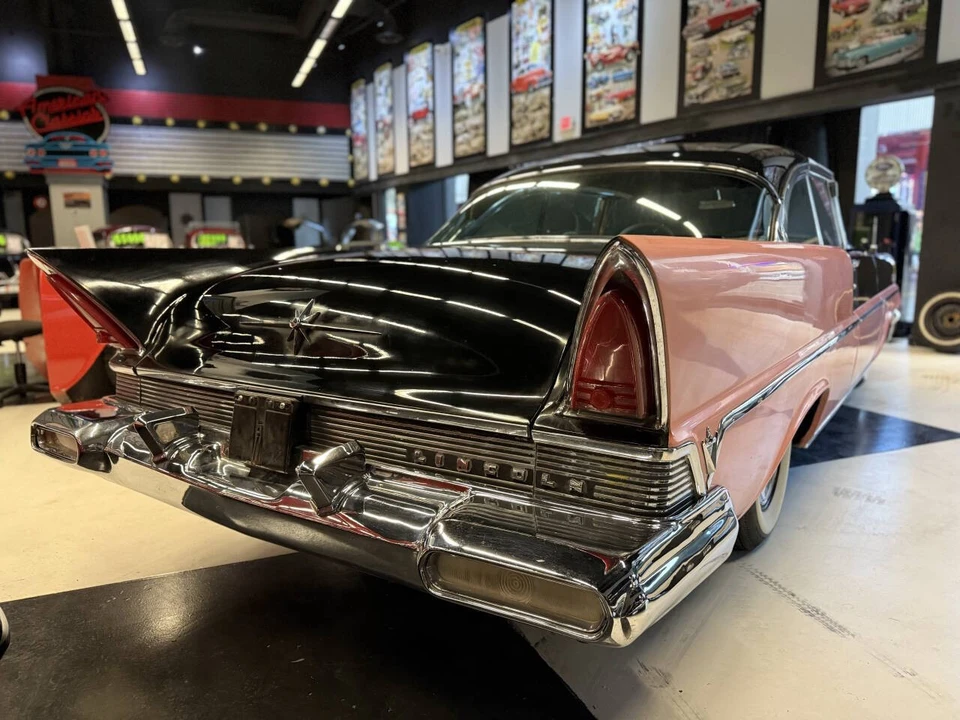 1957 Lincoln Premiere - Image 7 of 21
