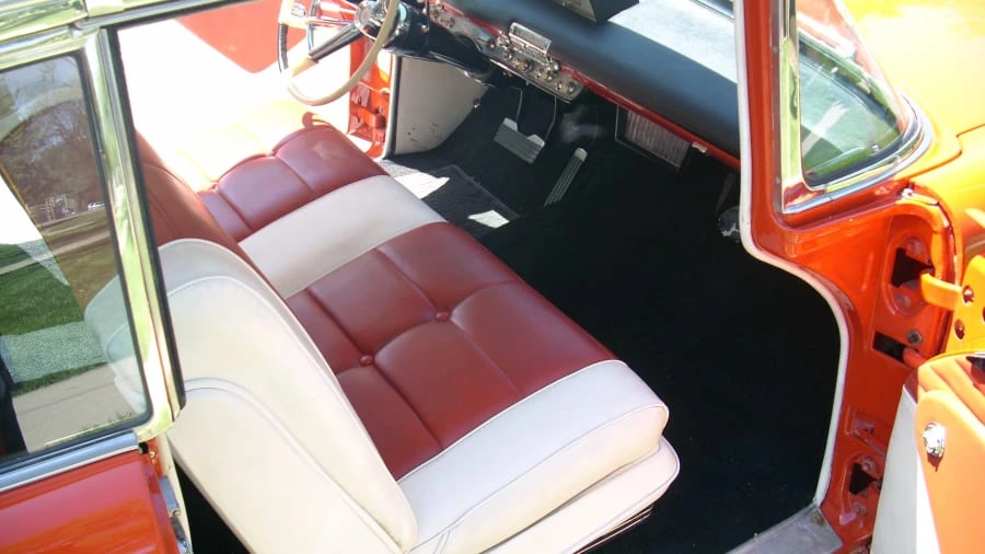 1957 Lincoln Premiere - Image 6 of 11