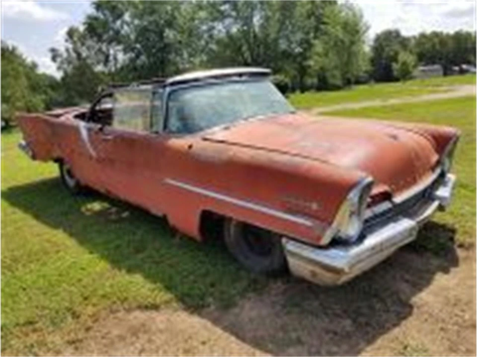 1957 Lincoln Premiere - Image 4 of 30