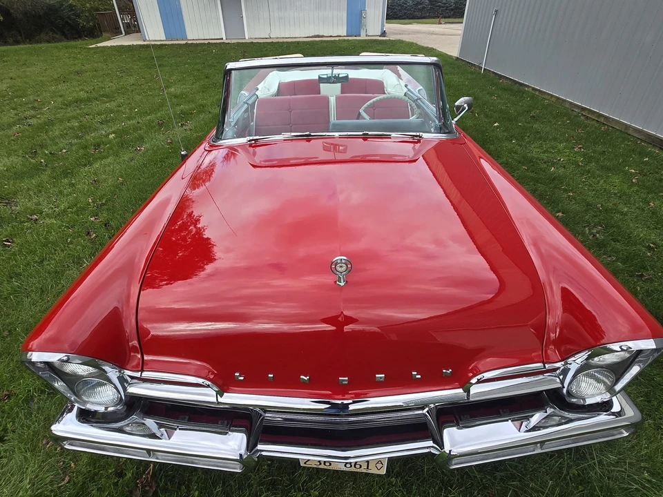 1957 Lincoln Premiere - Image 13 of 31
