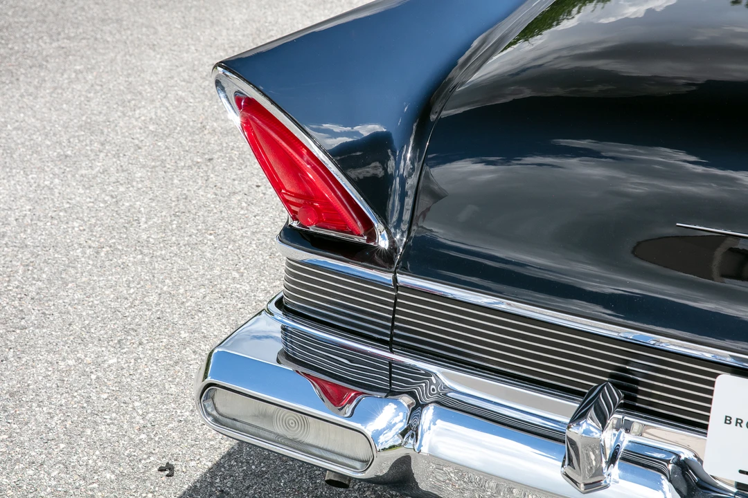 1957 Lincoln Premiere - Image 27 of 31