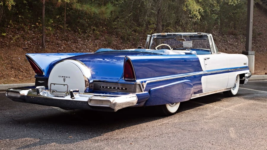1957 Lincoln Premiere - Image 3 of 12