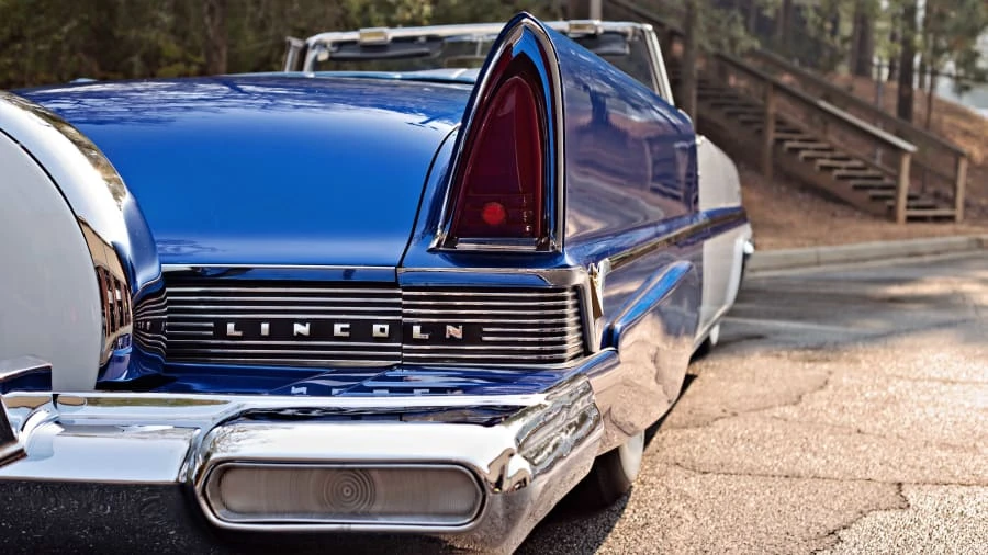1957 Lincoln Premiere - Image 9 of 12