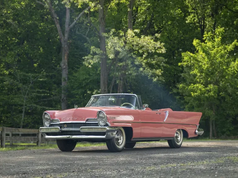 1957 Lincoln Premiere - Image 2 of 31