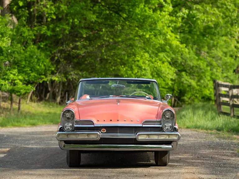 1957 Lincoln Premiere - Image 9 of 31