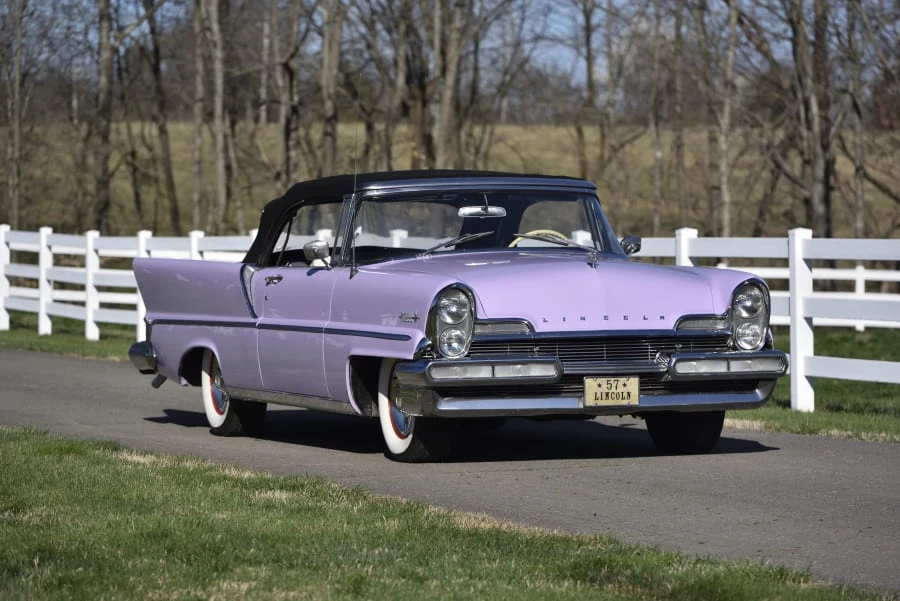 1957 Lincoln Premiere - Image 6 of 23