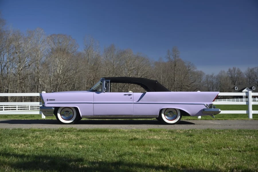 1957 Lincoln Premiere - Image 2 of 23