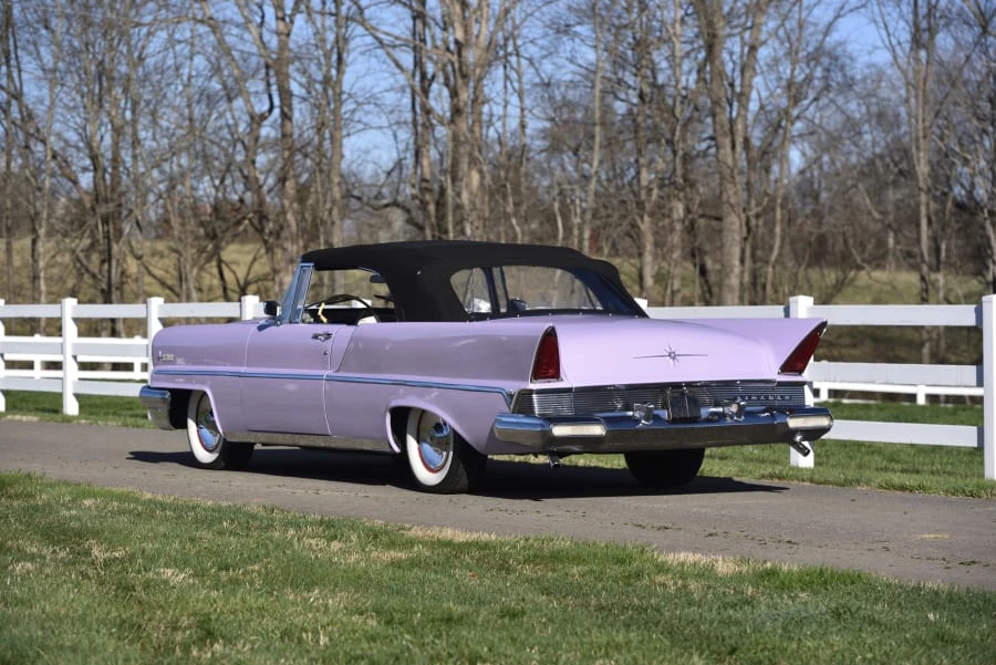 1957 Lincoln Premiere - Image 14 of 23