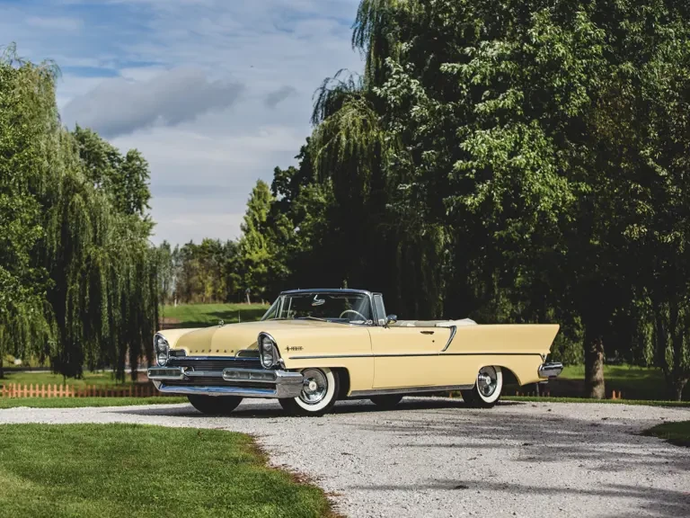1957 Lincoln Premiere - Image 2 of 29