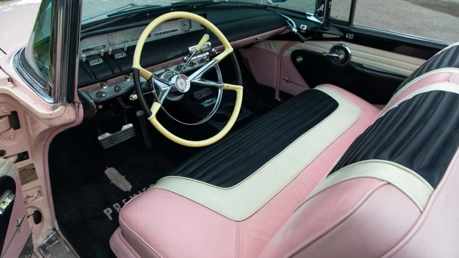 1957 Lincoln Premiere - Image 4 of 12