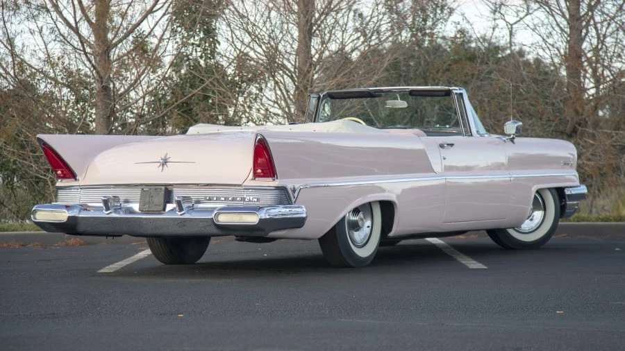 1957 Lincoln Premiere - Image 9 of 13