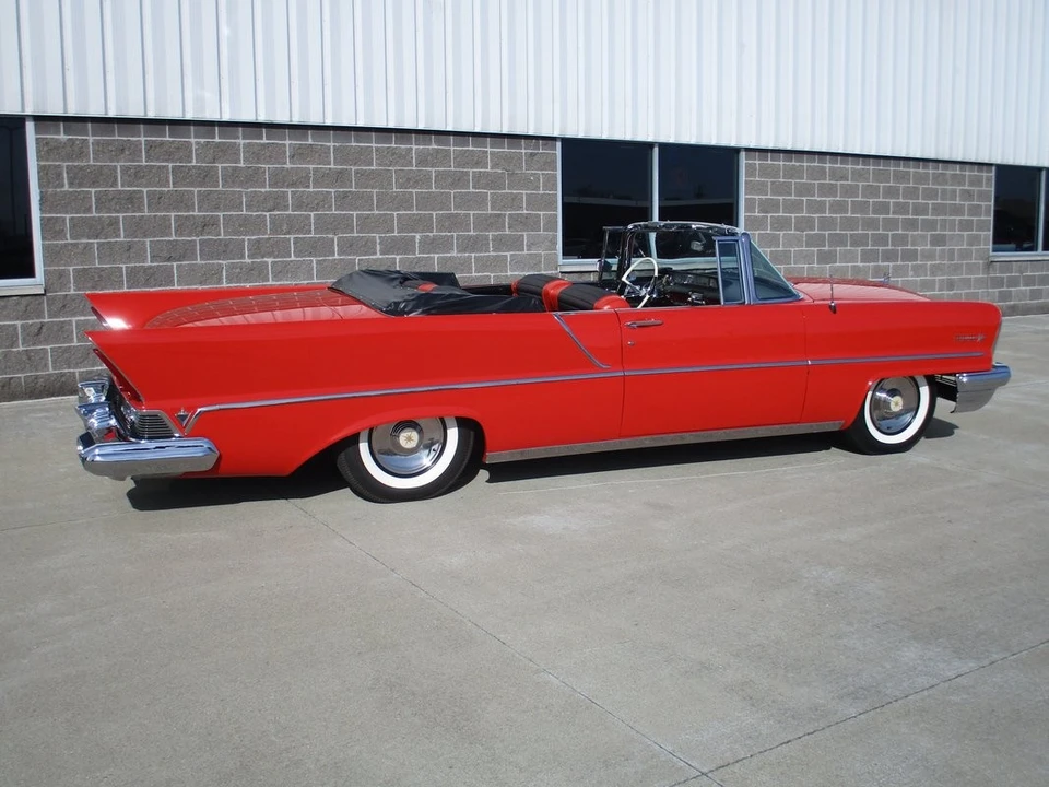 1957 Lincoln Capri - Image 19 of 21