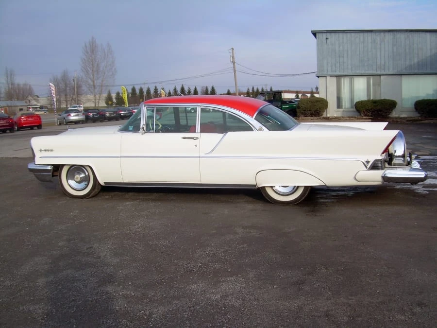 1957 Lincoln Premiere - Image 2 of 8