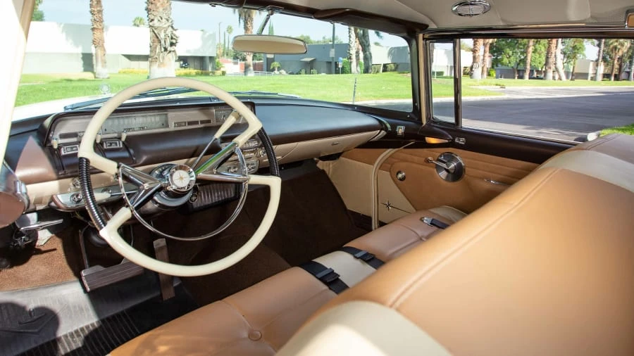 1957 Lincoln Premiere - Image 4 of 28