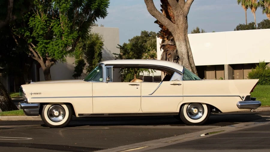1957 Lincoln Premiere - Image 8 of 28
