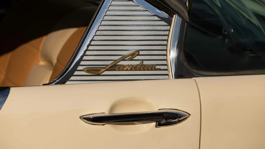 1957 Lincoln Premiere - Image 26 of 28