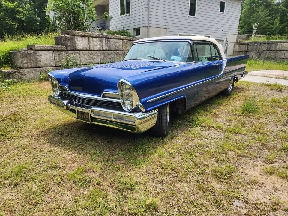 1957 Lincoln Premiere - Image 3 of 21
