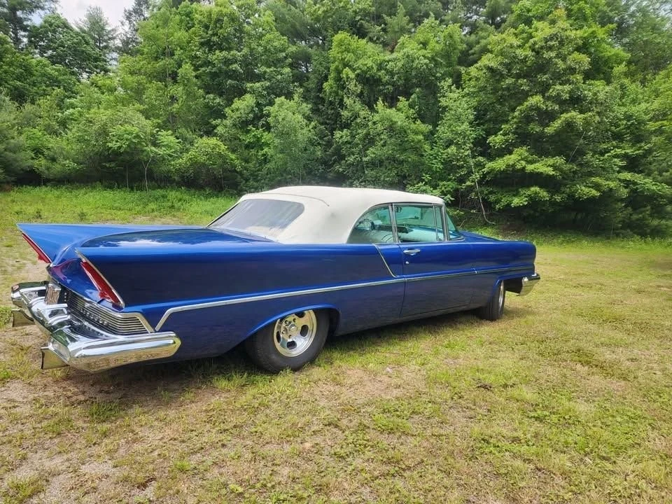 1957 Lincoln Premiere - Image 6 of 21