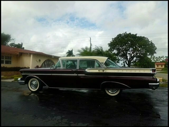 1957 Mercury Montclair - Image 5 of 5