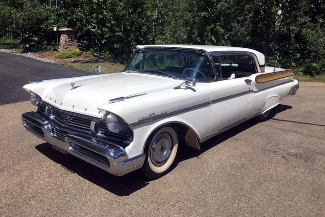 1957 Mercury Montclair - Image 2 of 4