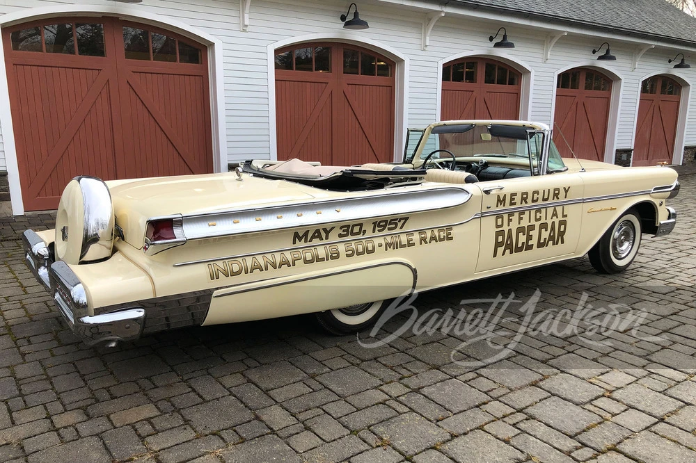 1957 Mercury Montclair - Image 15 of 16