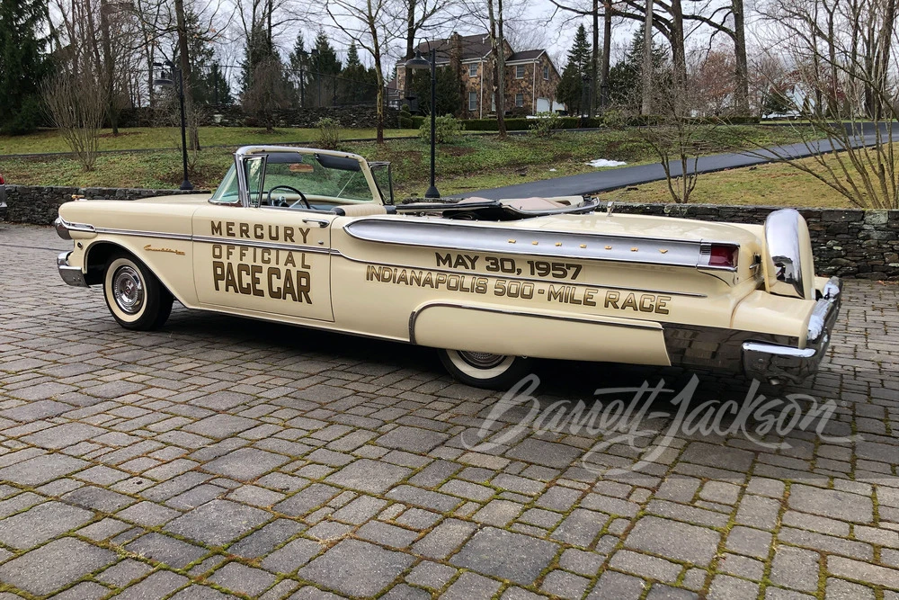 1957 Mercury Montclair - Image 16 of 16