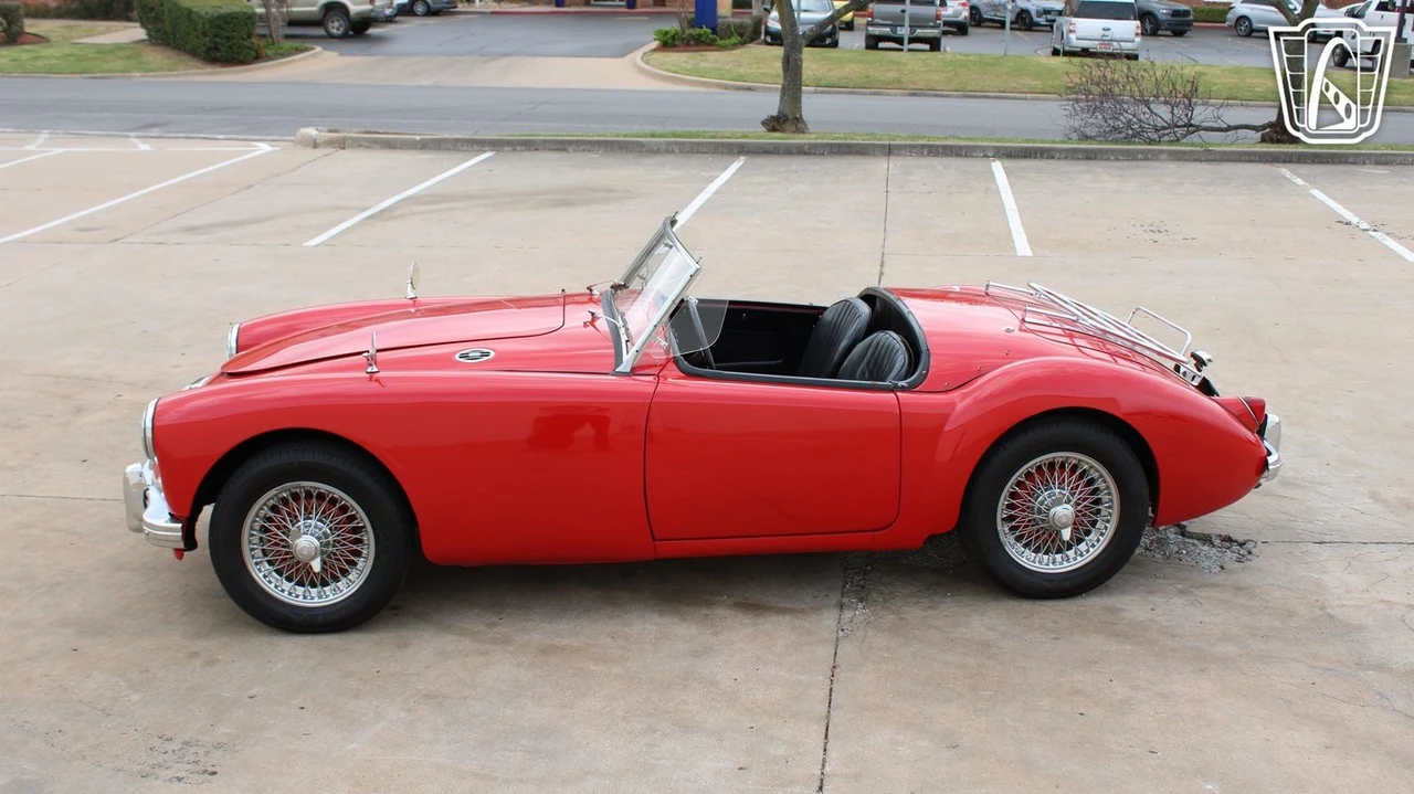 1957 MG MGA 1500 - Image 10 of 12