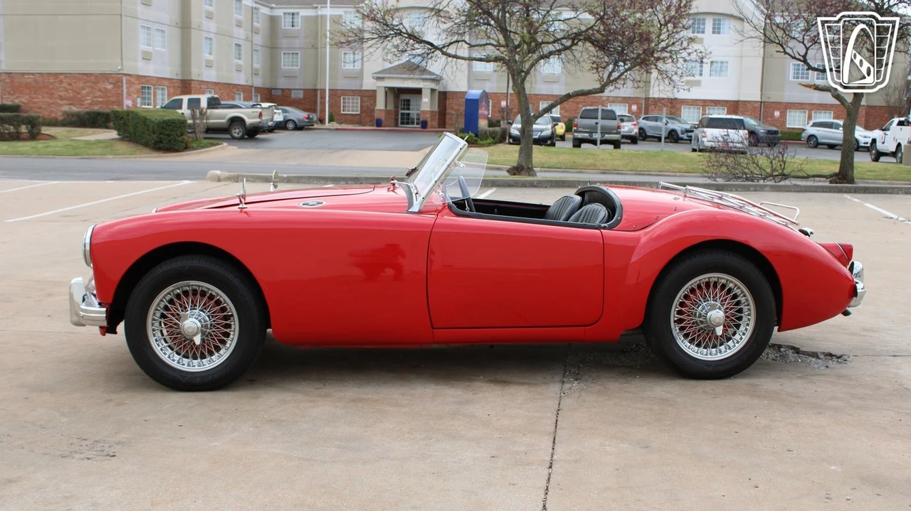 1957 MG MGA 1500 - Image 9 of 12
