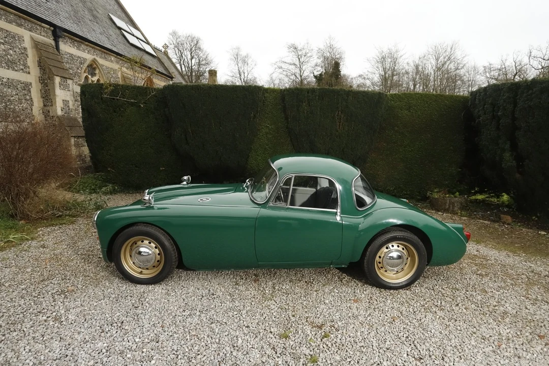 1957 MG MGA 1500 - Image 11 of 30