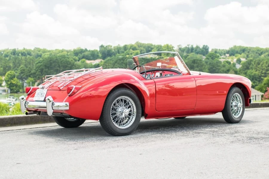 1957 MG MGA 1500 - Image 2 of 12