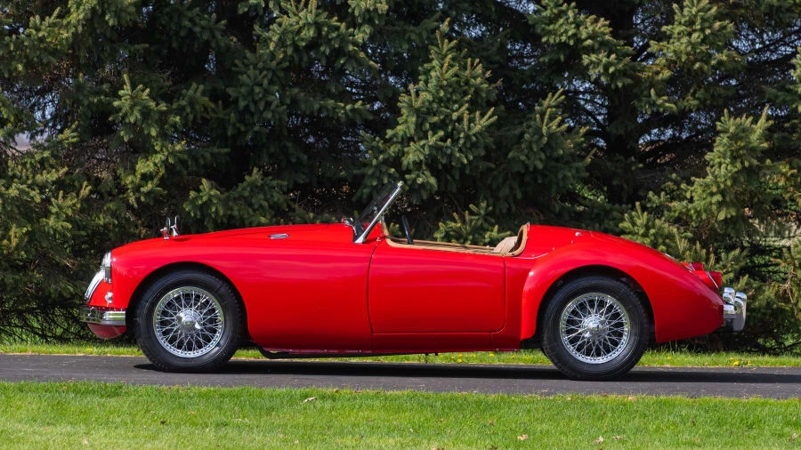 1957 MG MGA 1500 - Image 2 of 20