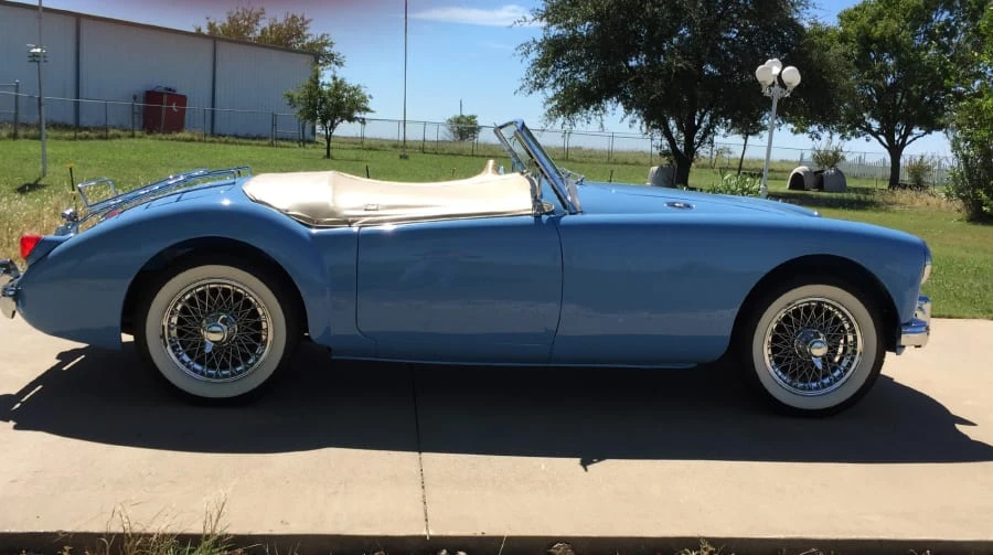 1957 MG MGA 1500 - Image 2 of 12