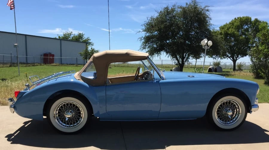 1957 MG MGA 1500 - Image 10 of 12