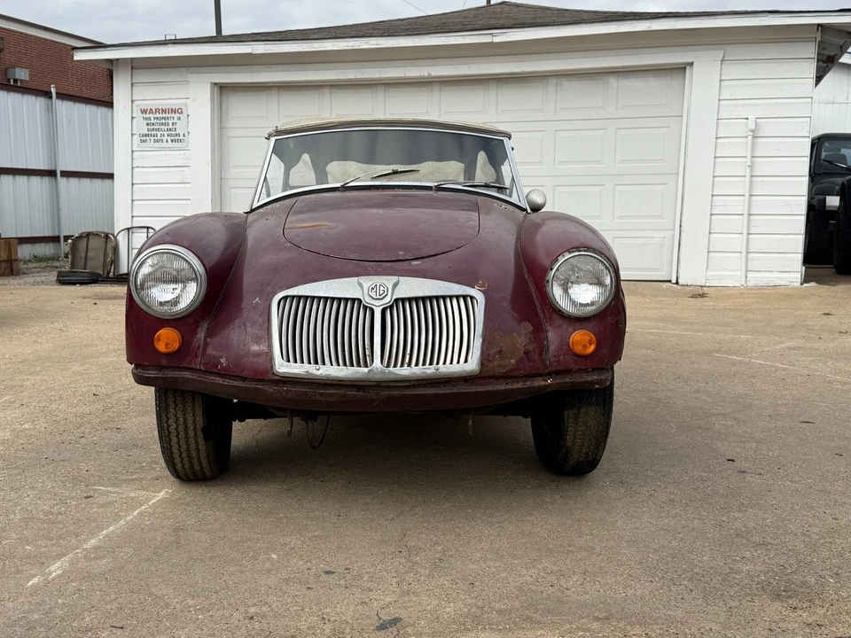 1957 MG MGA 1500 - Image 2 of 12