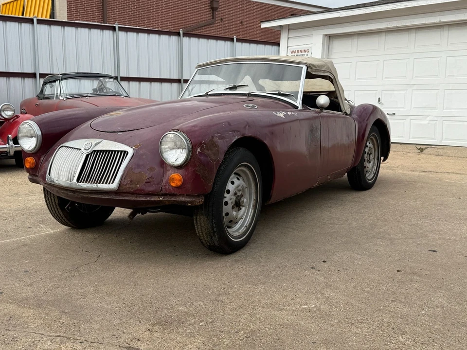 1957 MG MGA 1500 - Image 11 of 12