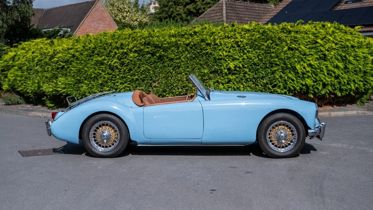 1957 MG MGA 1500 - Image 12 of 30
