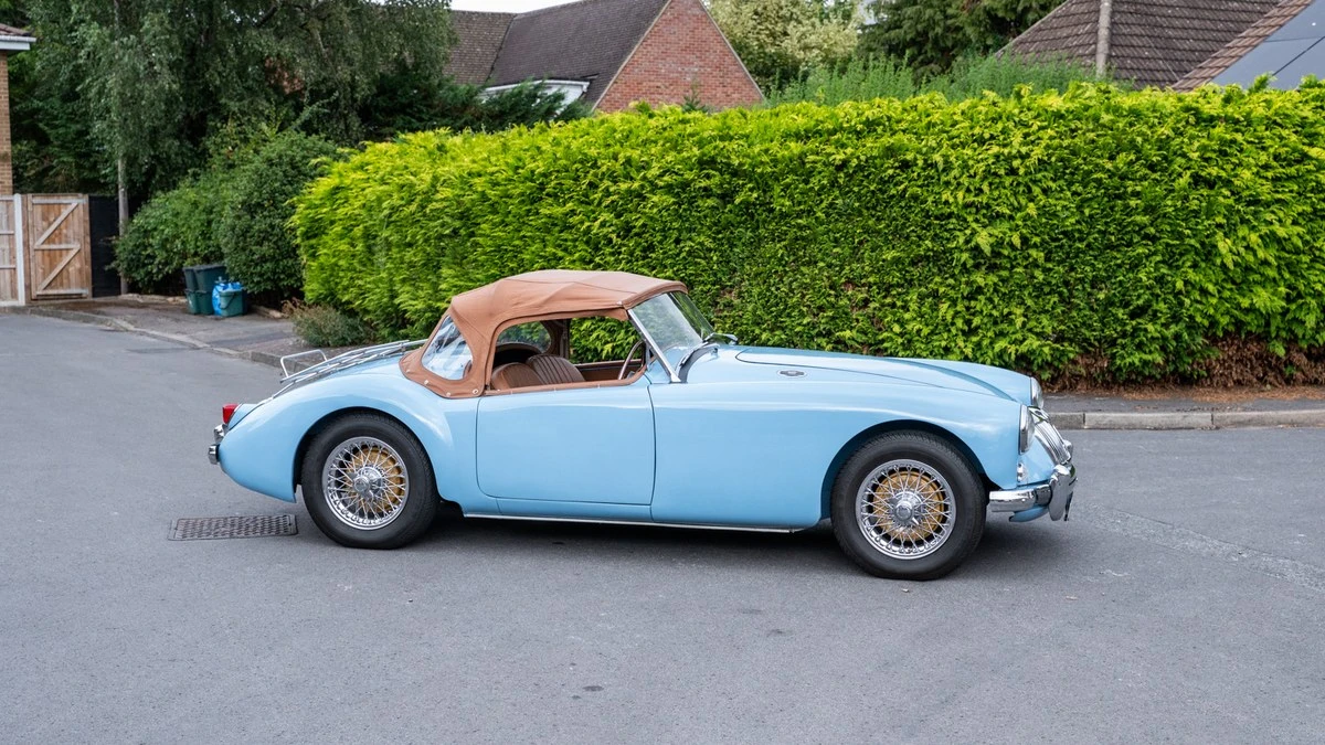 1957 MG MGA 1500 - Image 16 of 30