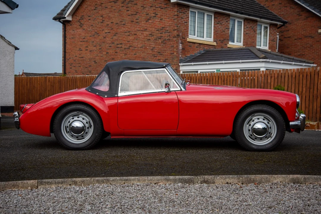 1957 MG MGA 1500 - Image 2 of 30