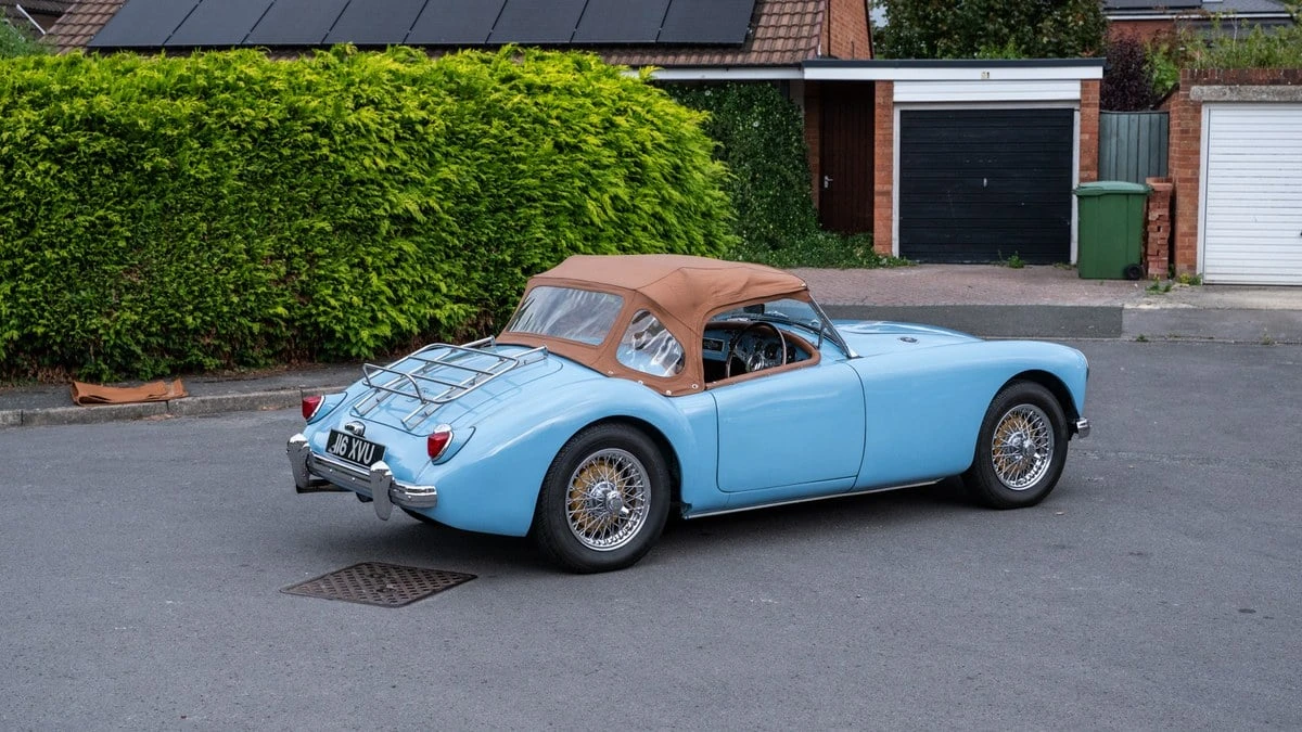 1957 MG MGA 1500 - Image 18 of 30
