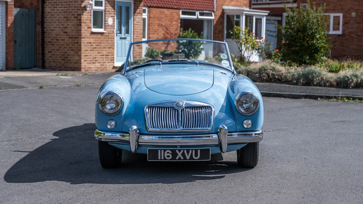 1957 MG MGA 1500 - Image 2 of 30