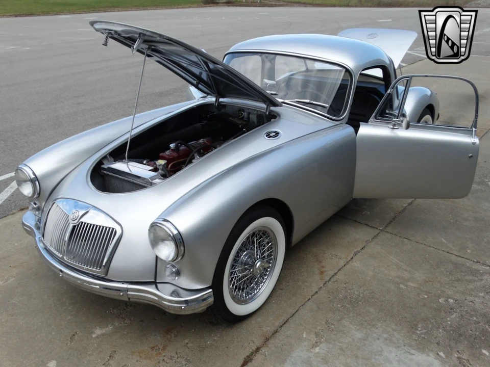 1957 MG MGA 1500 - Image 13 of 21