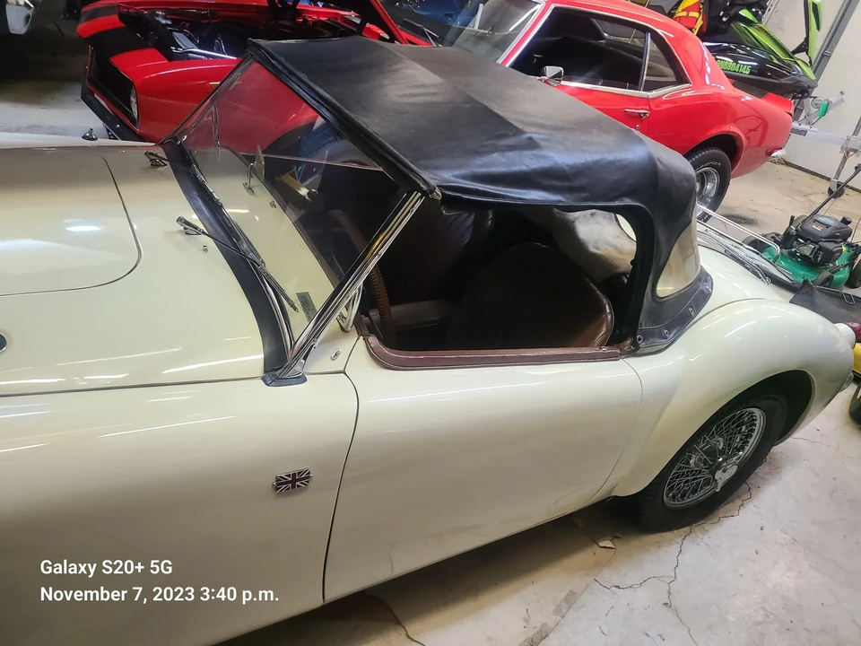 1957 MG MGA 1500 - Image 2 of 8