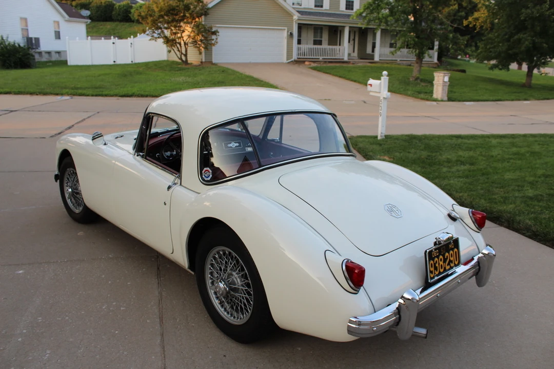 1957 MG MGA 1500 - Image 7 of 31