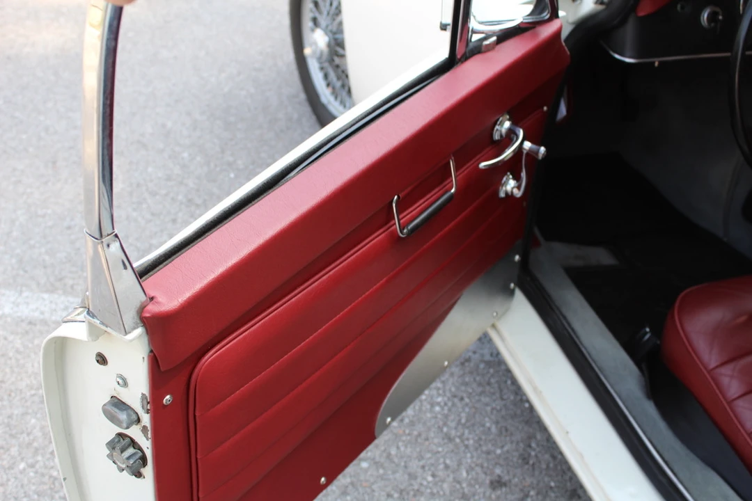 1957 MG MGA 1500 - Image 15 of 31
