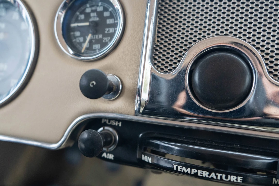 1957 MG MGA 1500 - Image 16 of 21