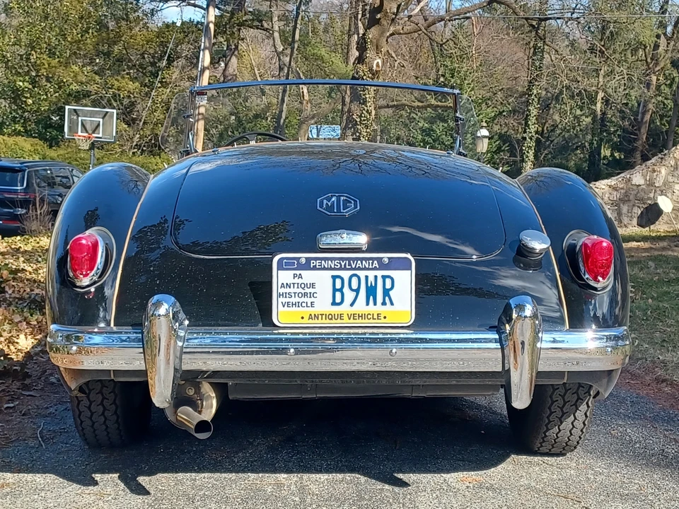 1957 MG MGA 1500 - Image 10 of 31