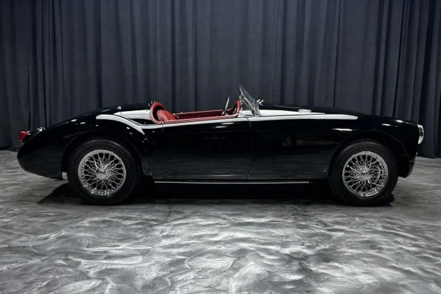 1957 MG MGA 1500 - Image 3 of 7
