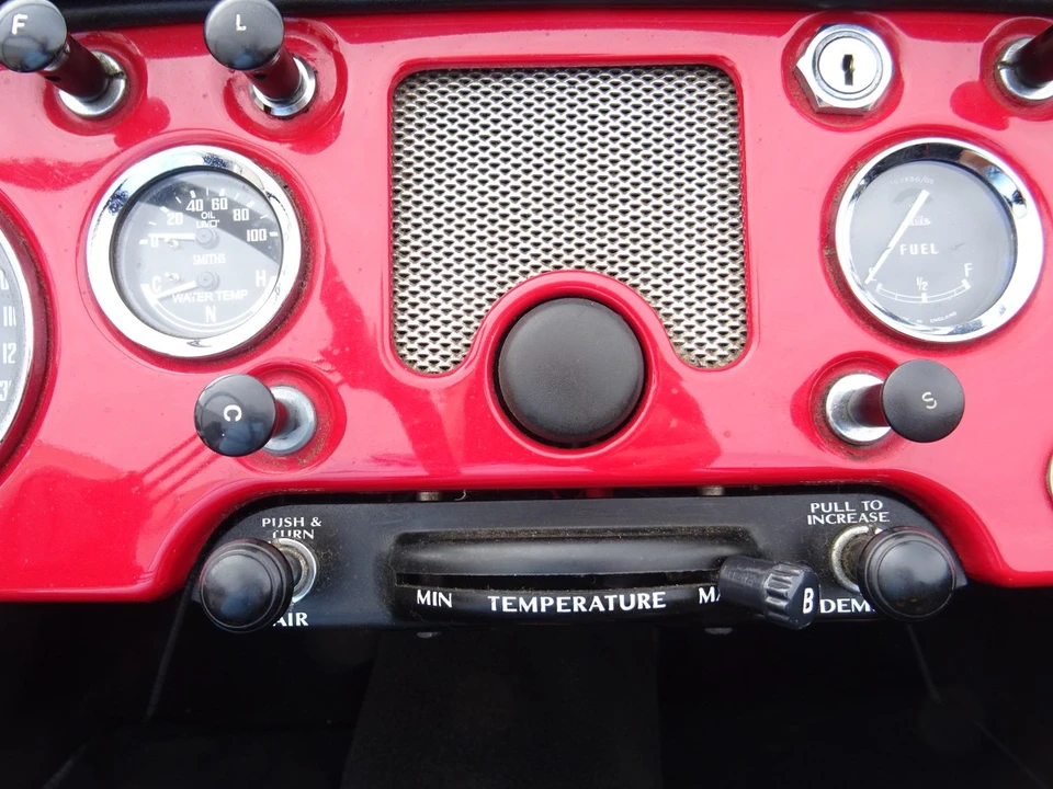 1957 MG MGA 1500 - Image 25 of 30