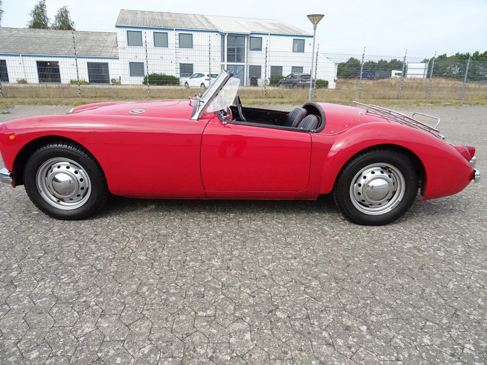 1957 MG MGA 1500 - Image 4 of 30