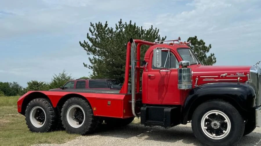 1957 Mack - Image 3 of 6